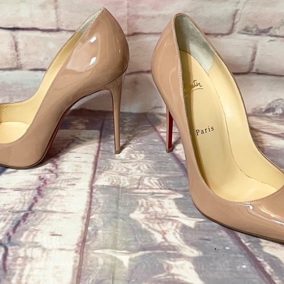 CHRISTIAN LOUBOUTIN So Kate Patent Pointed-Toe Red Sole Pump - Picture 8 of 9